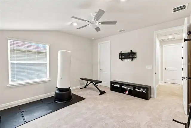 Listing Photo 32
