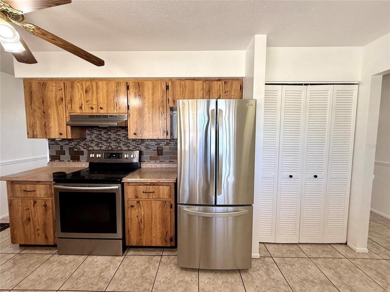 Listing Photo 8