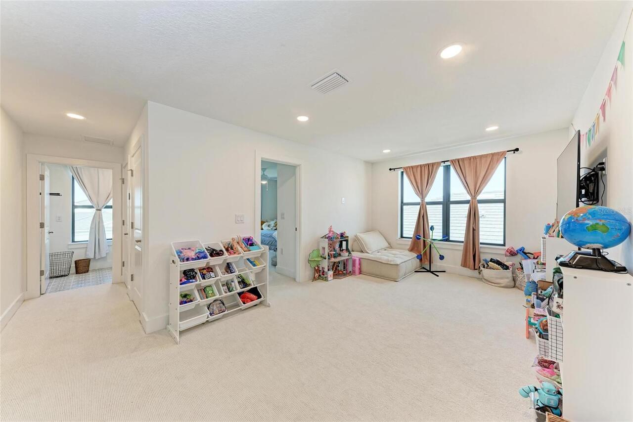 Listing Photo 28