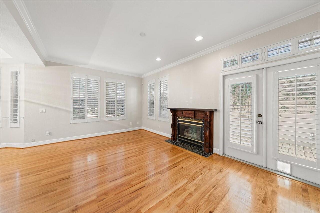 Listing Photo 17