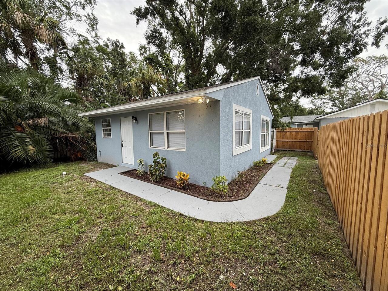 Listing Photo 15