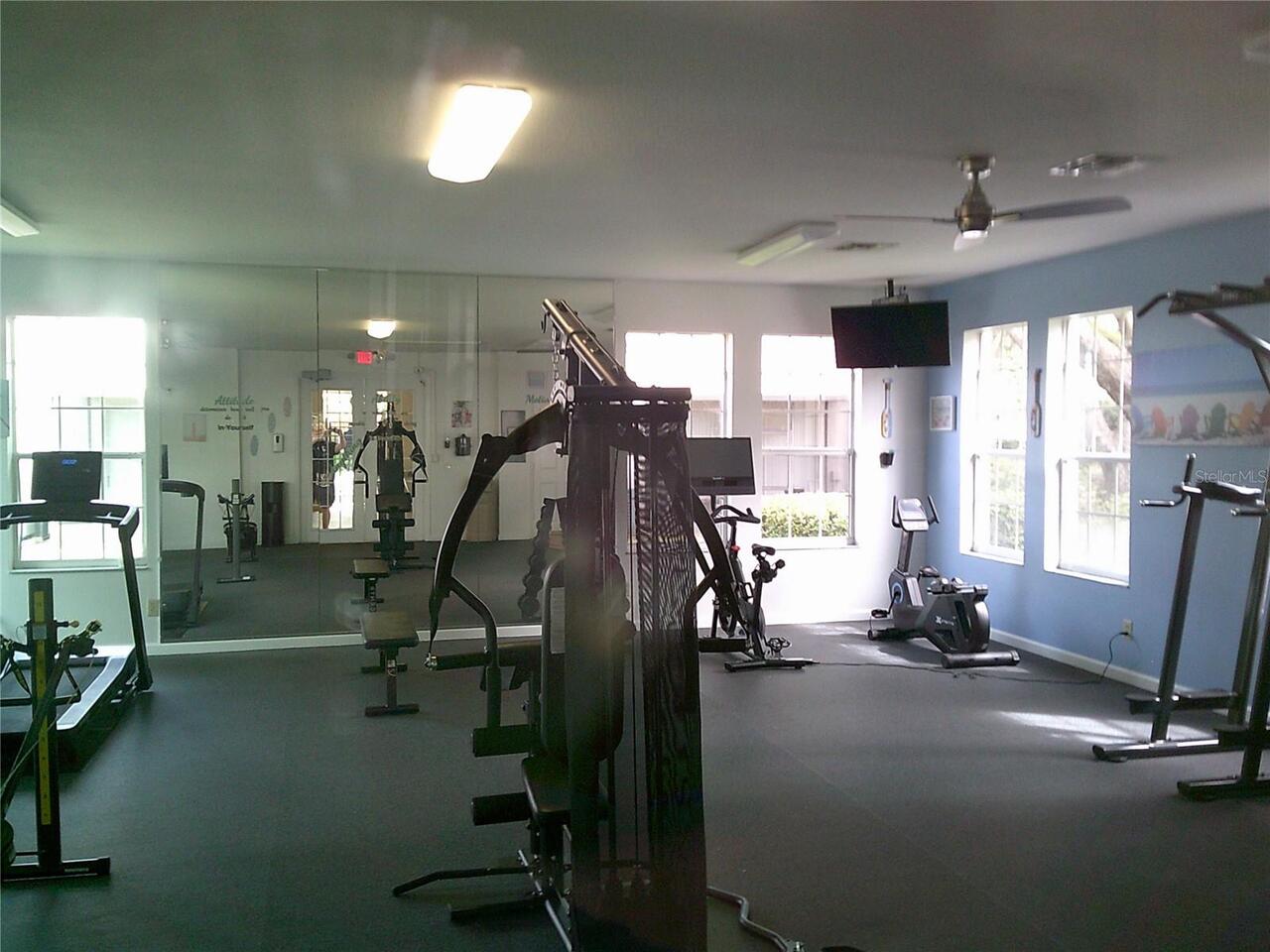 Listing Photo 11