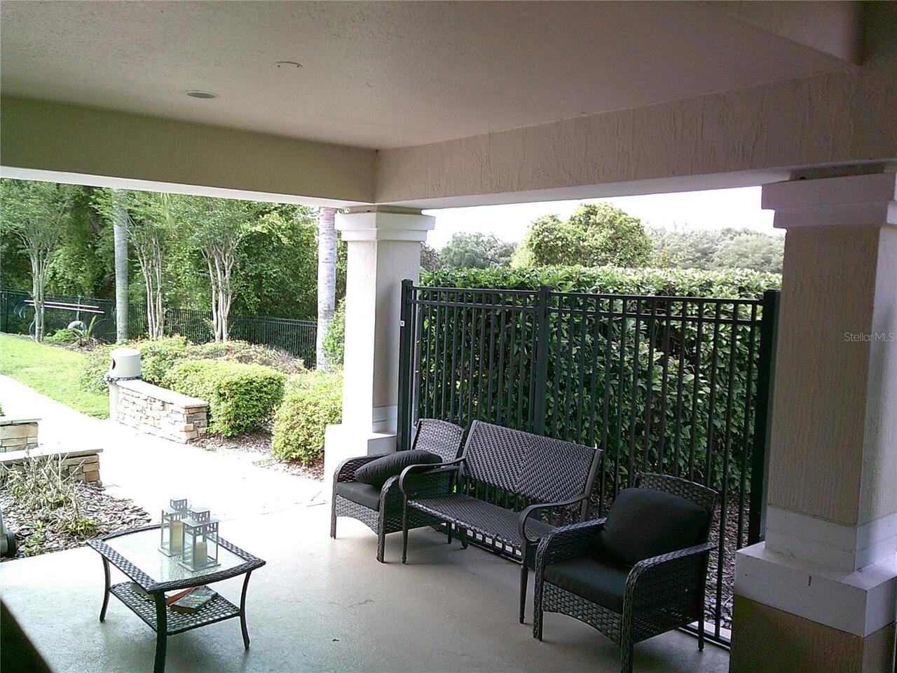 Listing Photo 12