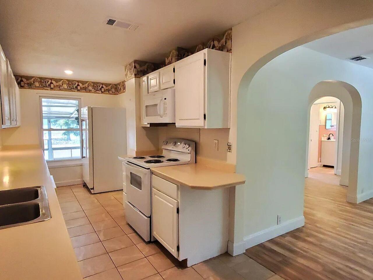 Listing Photo 7