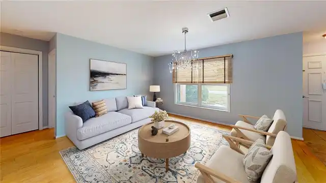 Listing Photo 9