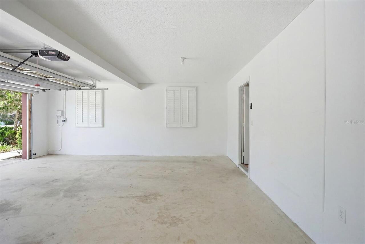Listing Photo 38