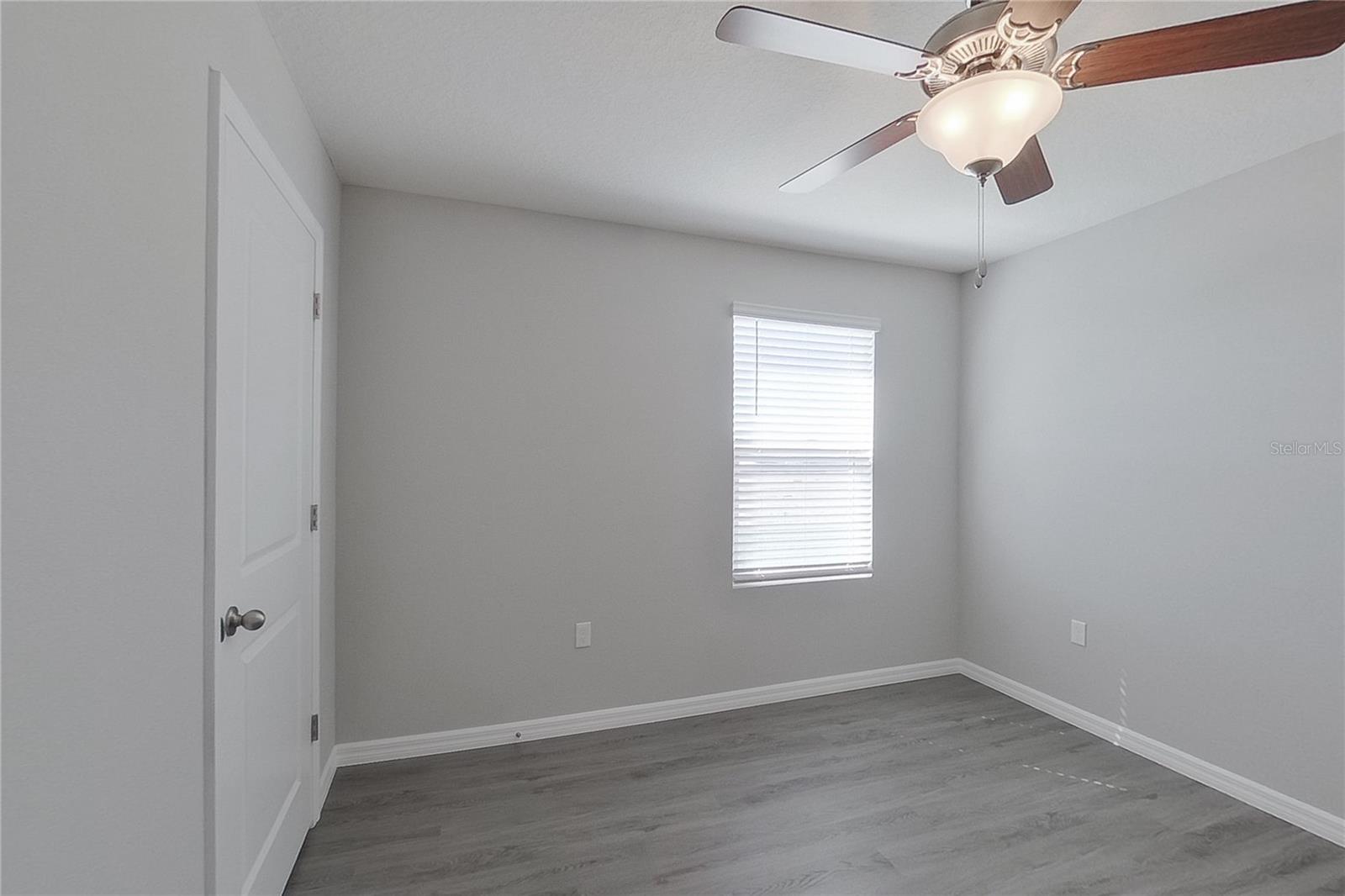 Listing Photo 14