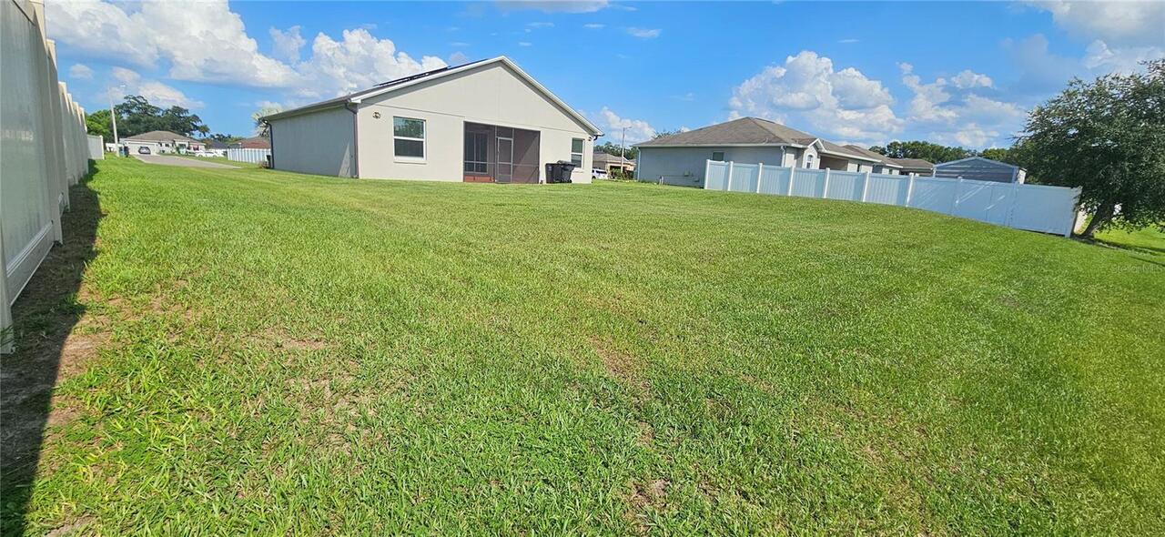 Listing Photo 14