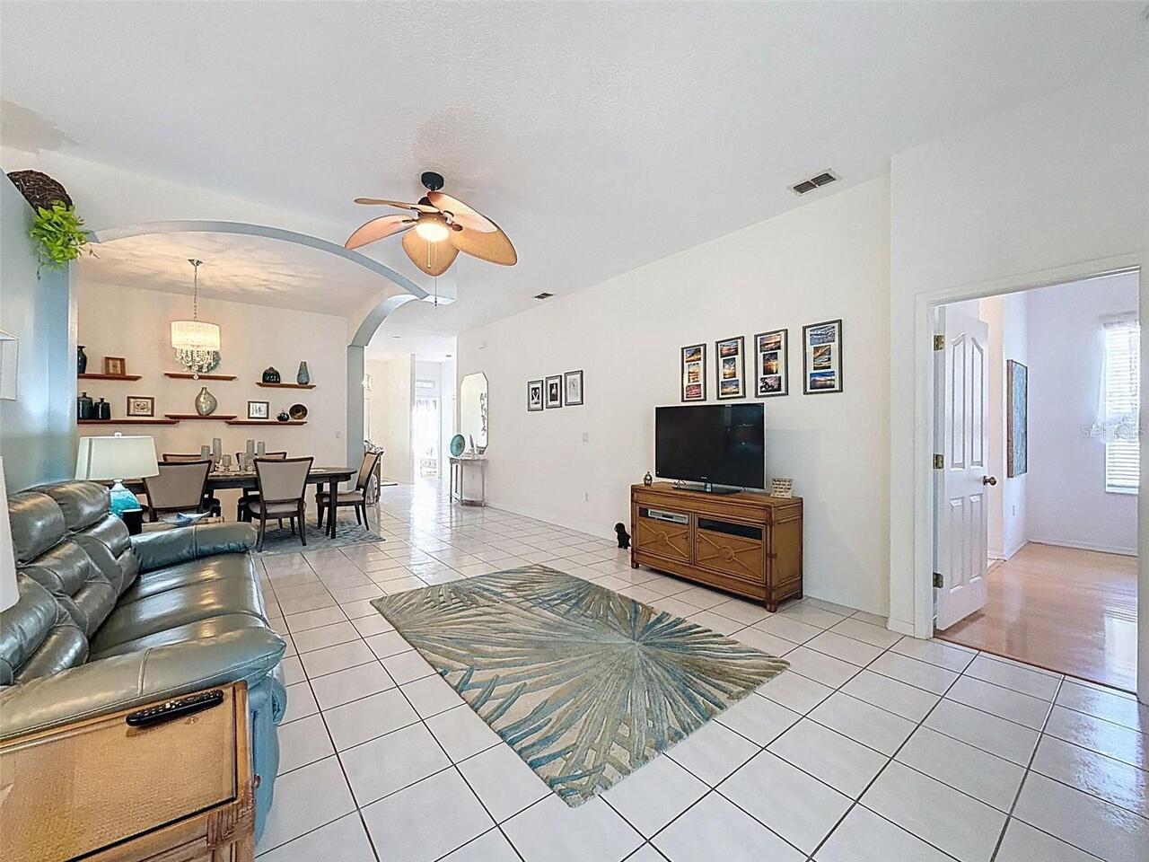 Listing Photo 7