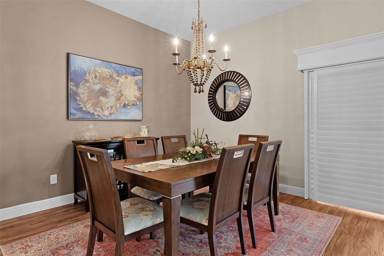 Listing Photo 10