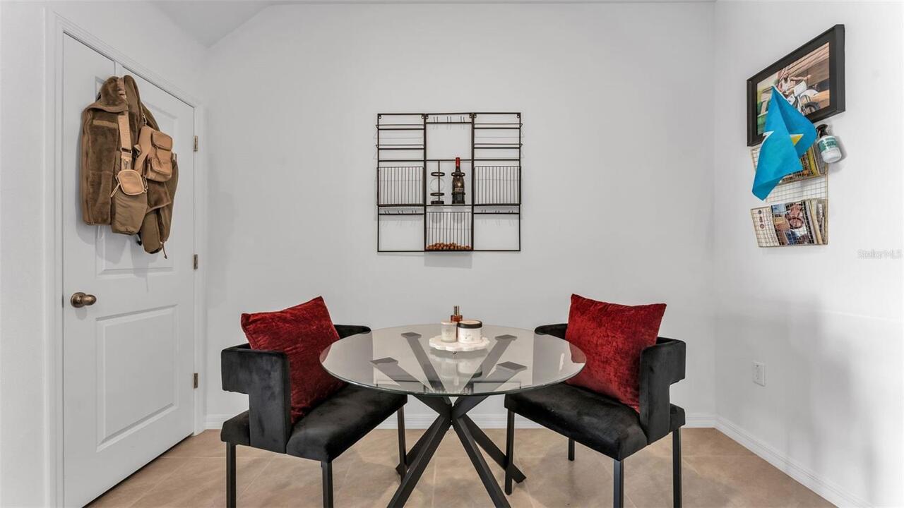 Listing Photo 9
