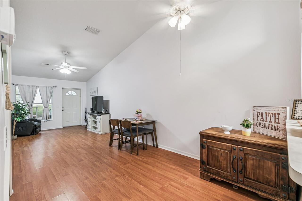 Listing Photo 9