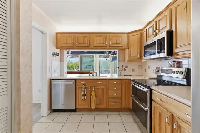 Listing Photo 42