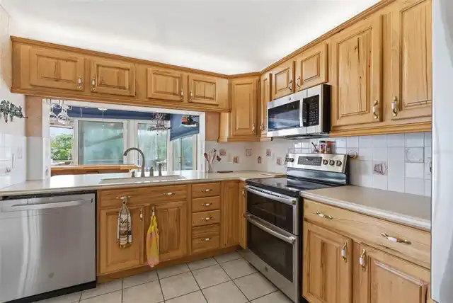Listing Photo 43
