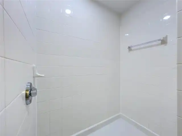Listing Photo 41