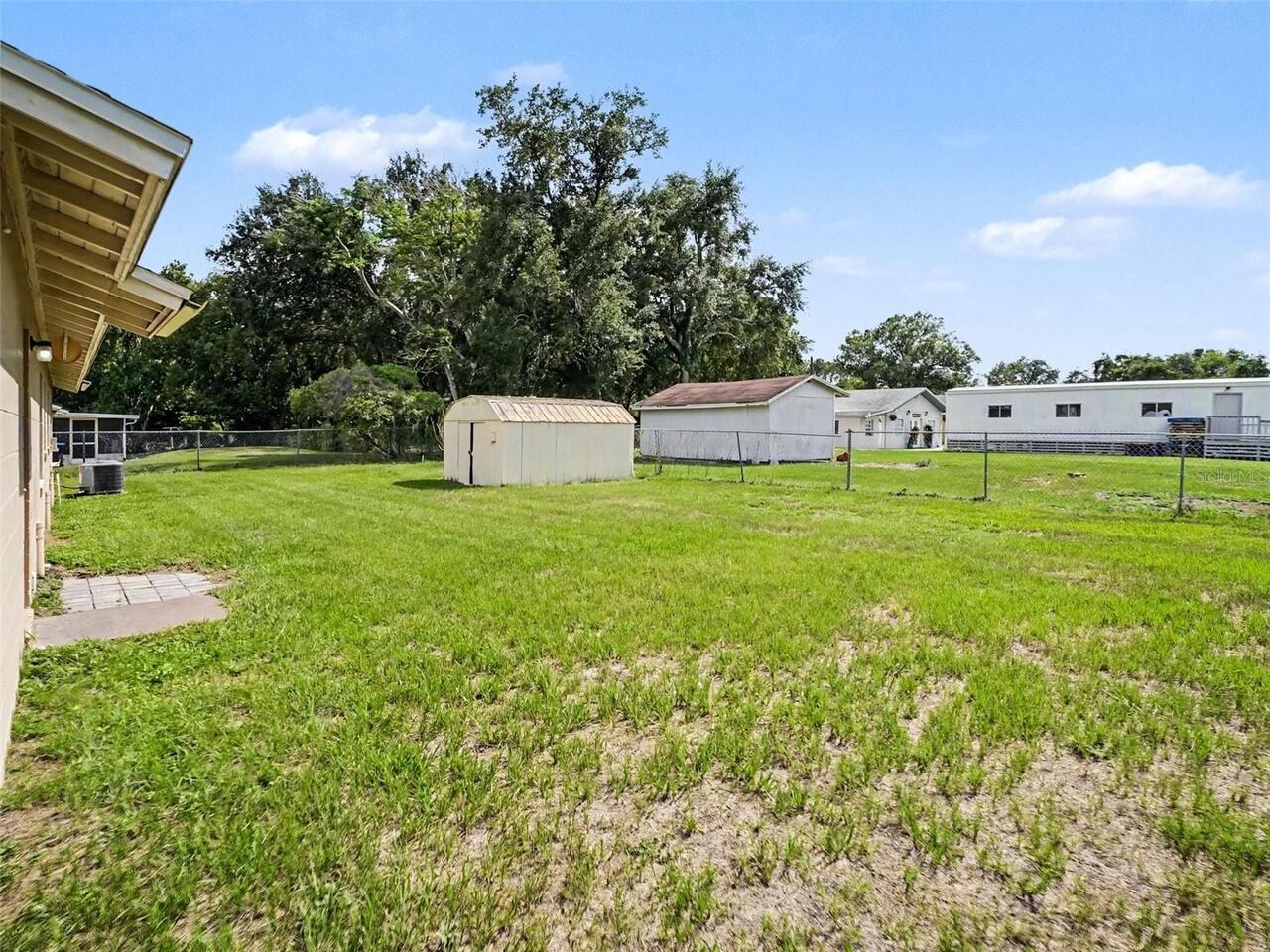 Listing Photo 15