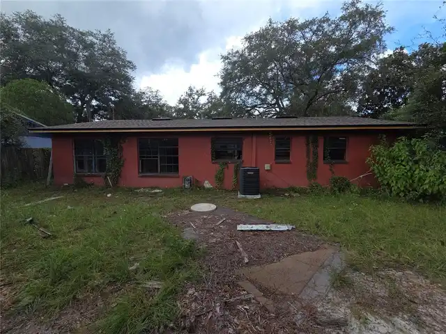Listing Photo 18