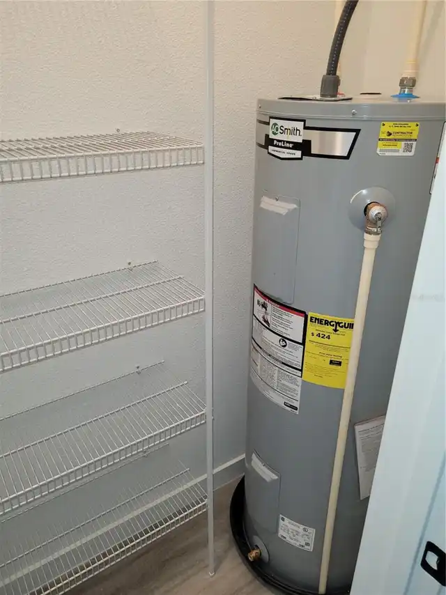 Listing Photo 11