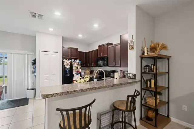 Listing Photo 14