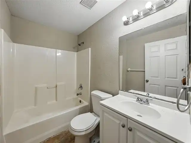 Listing Photo 20