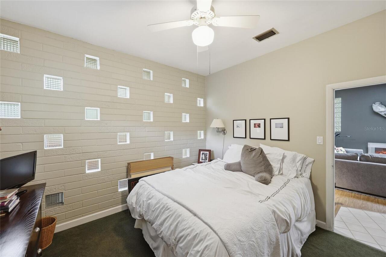 Listing Photo 33