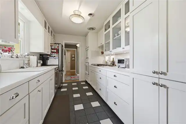 Listing Photo 19
