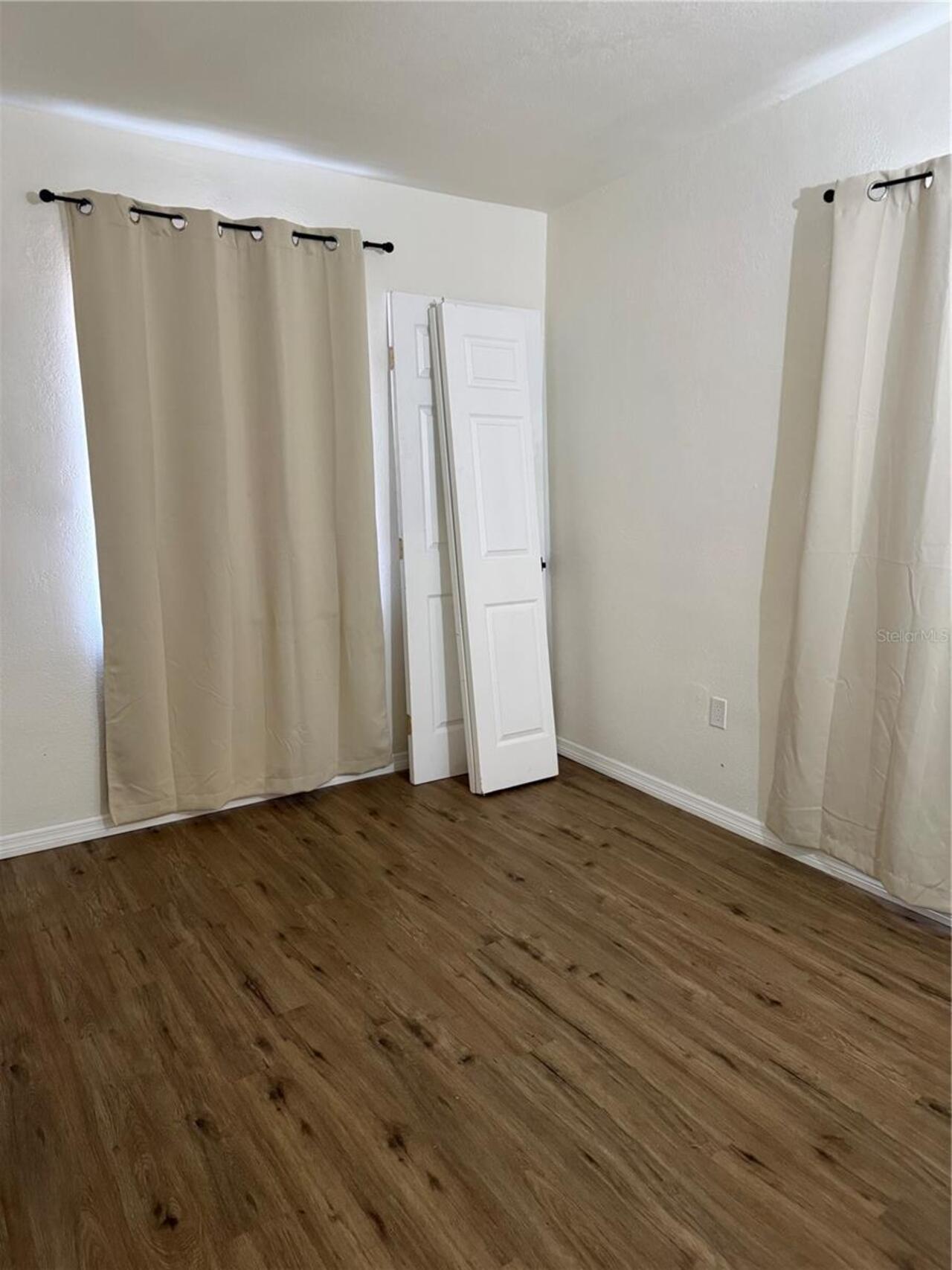 Listing Photo 23