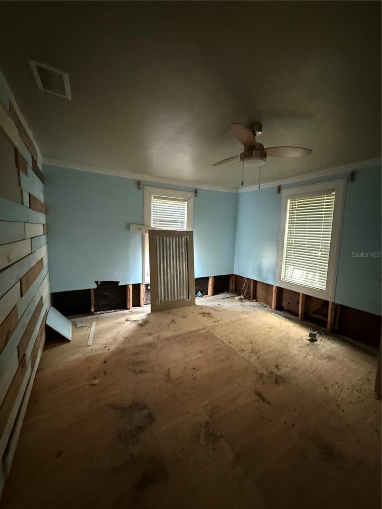 Listing Photo 10