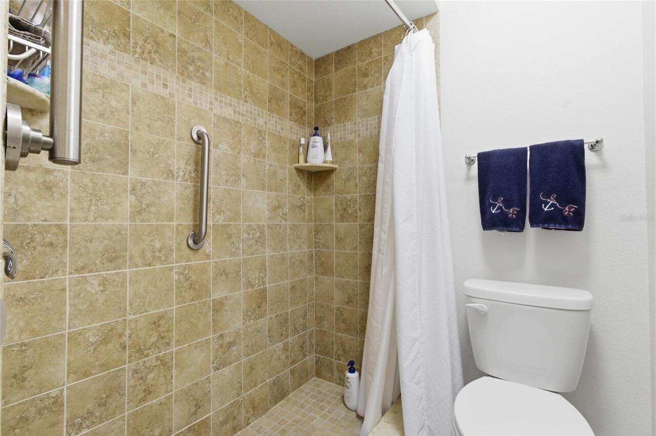 Listing Photo 20
