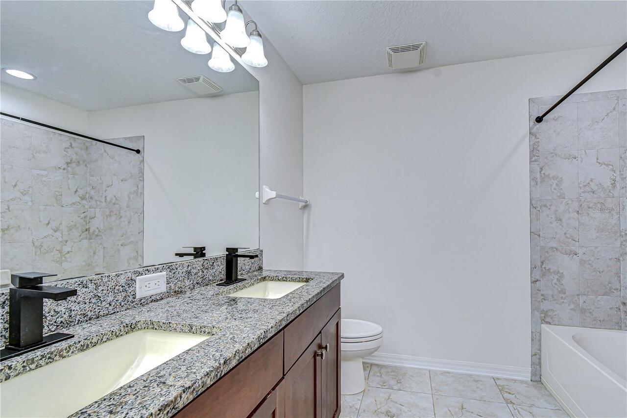 Listing Photo 26