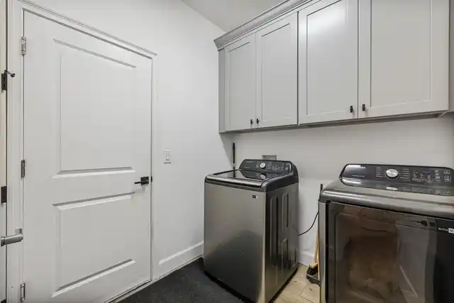 Listing Photo 9