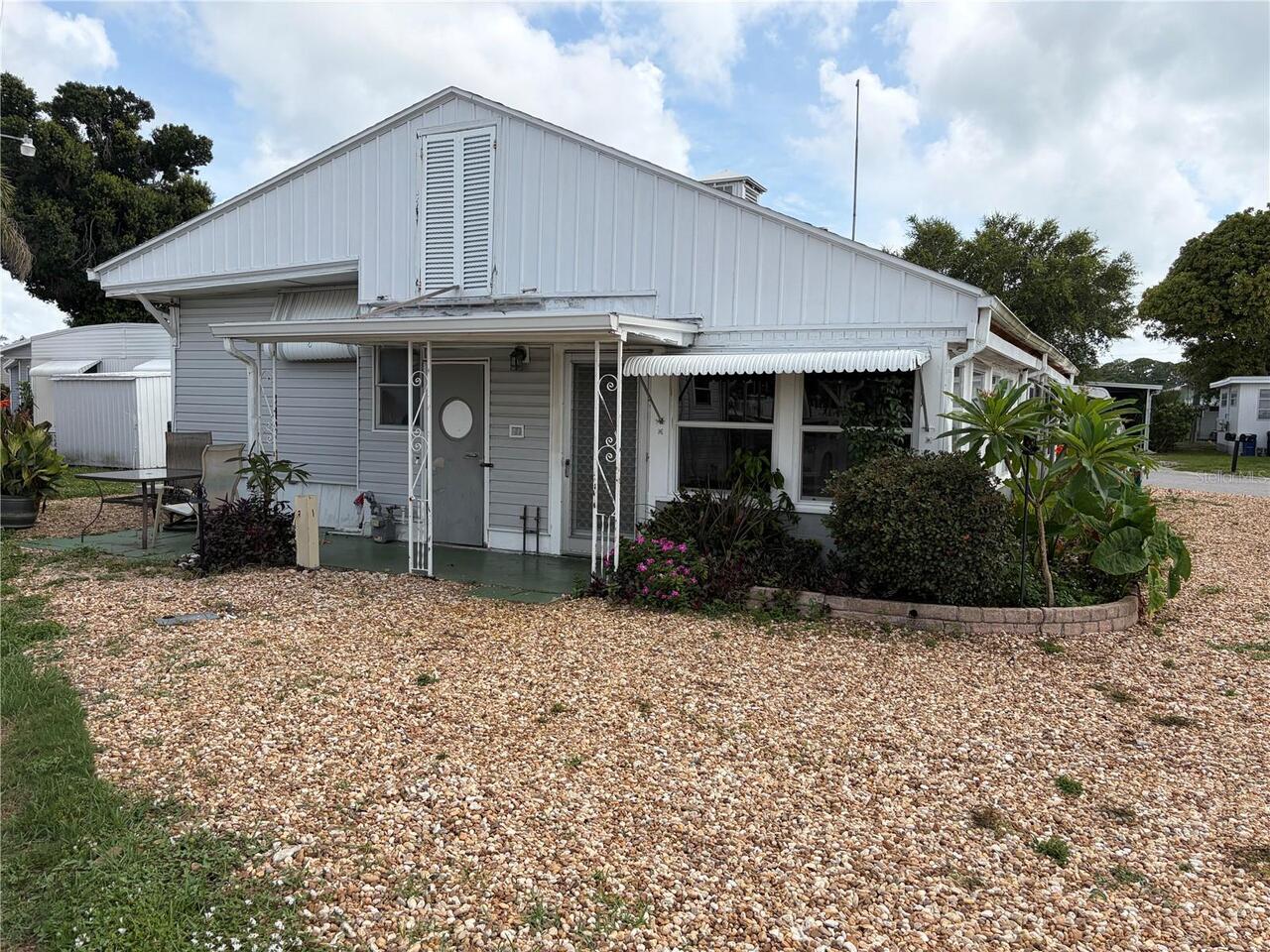 Listing Photo 6