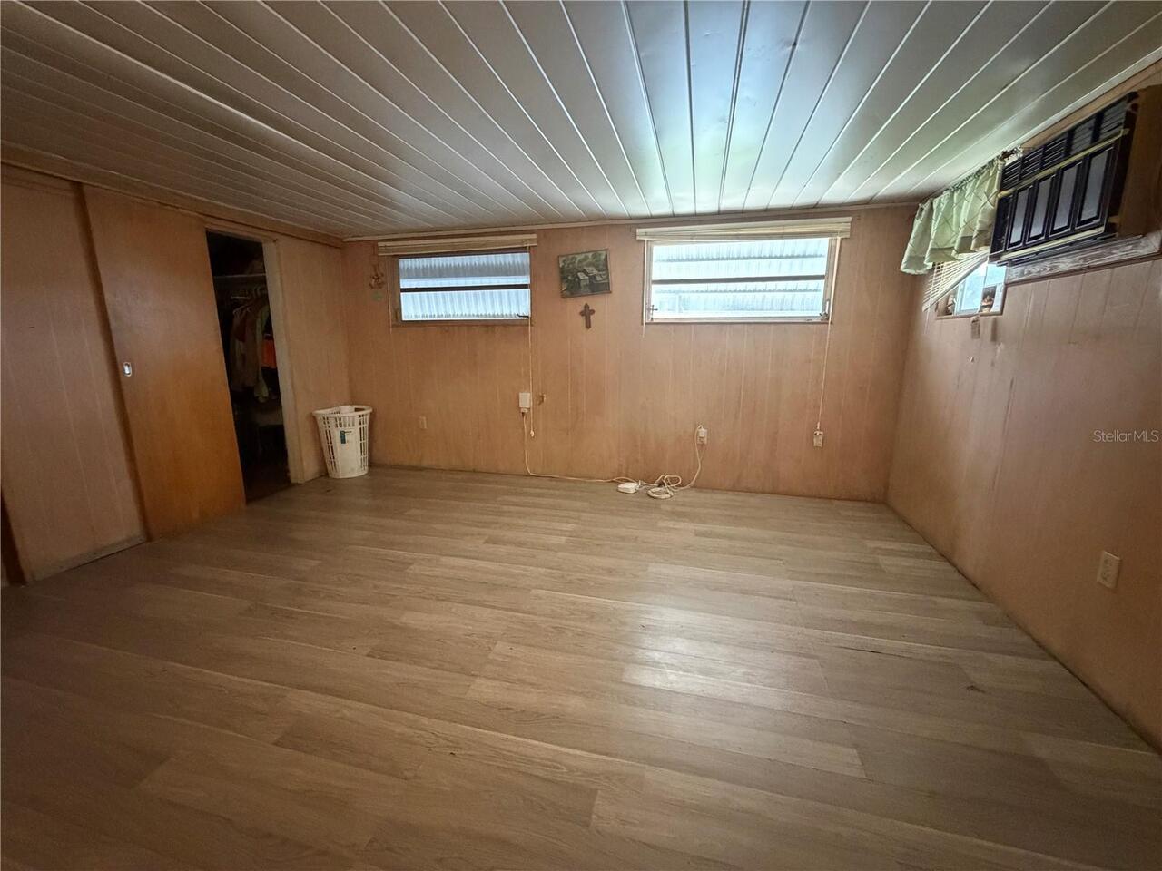 Listing Photo 17