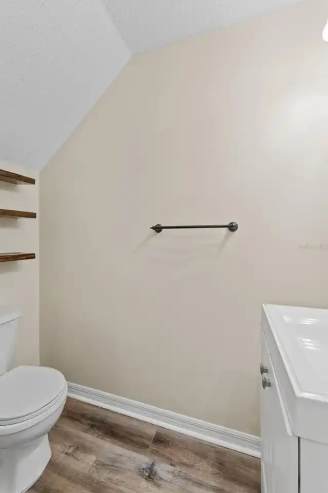 Listing Photo 21