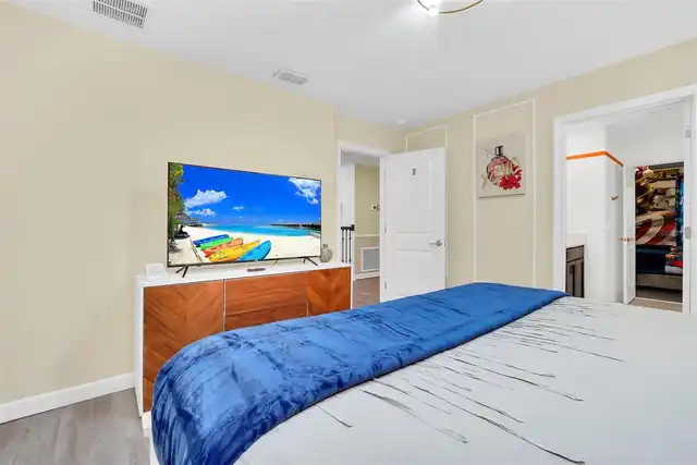 Listing Photo 42