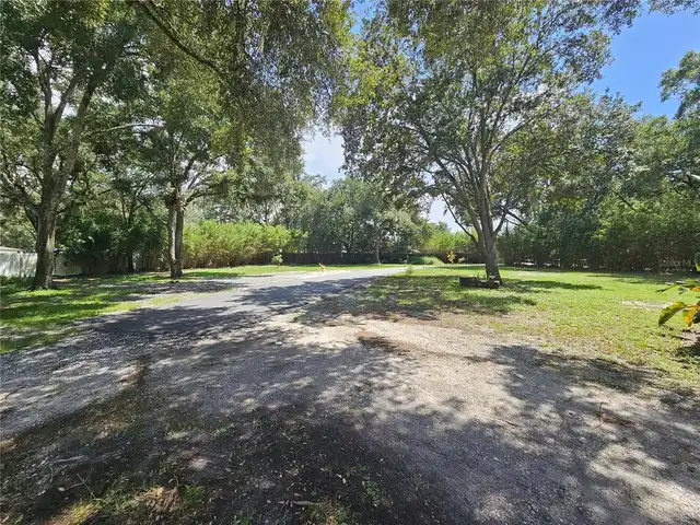 Listing Photo 17