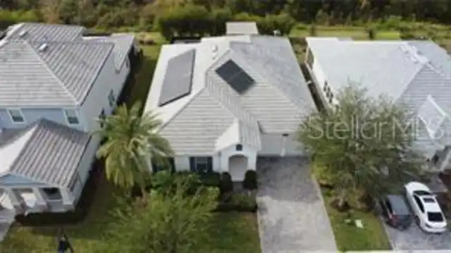 Listing Photo 10