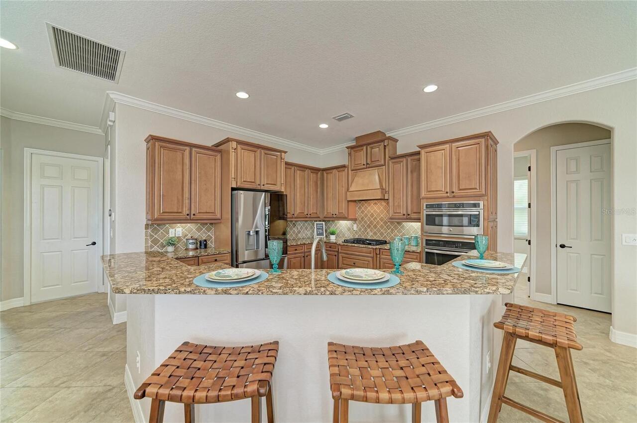 Listing Photo 17