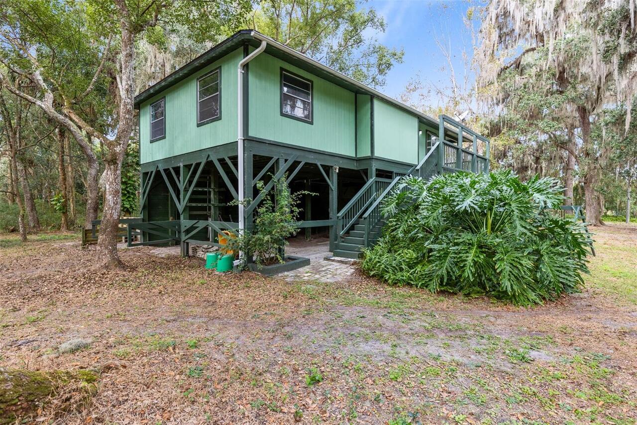 Listing Photo 16