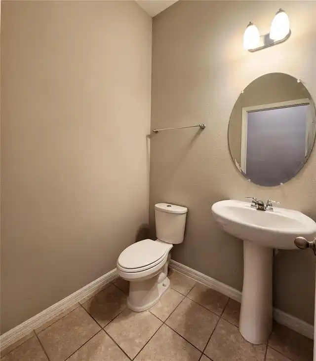 Listing Photo 7