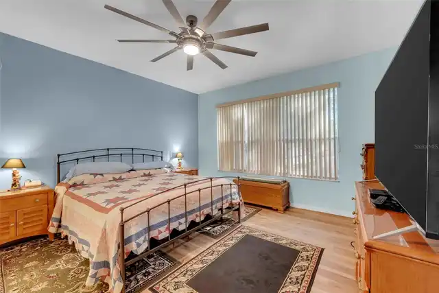Listing Photo 18