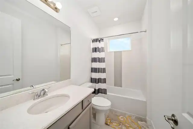 Listing Photo 33