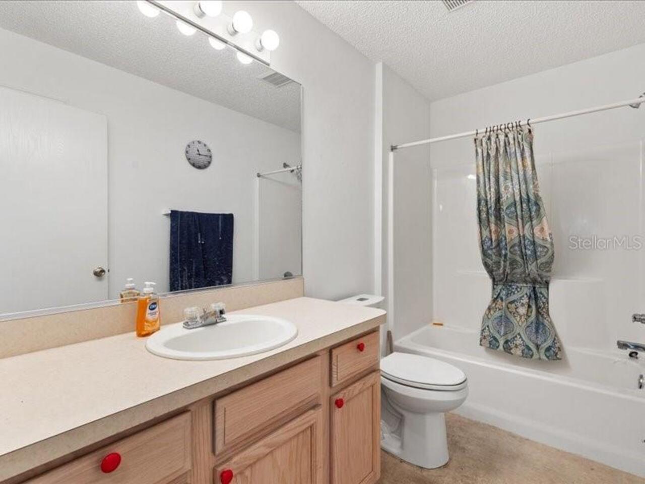 Listing Photo 20