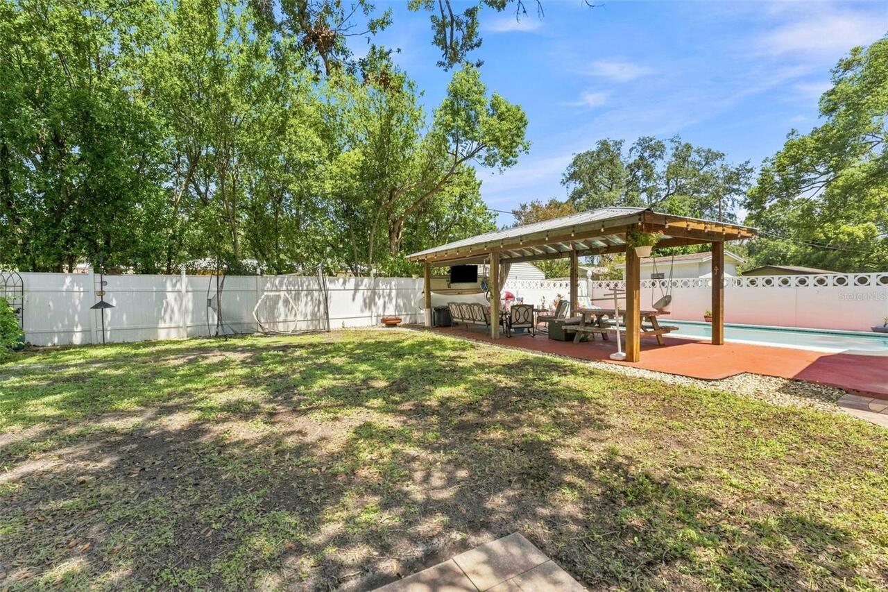 Listing Photo 32