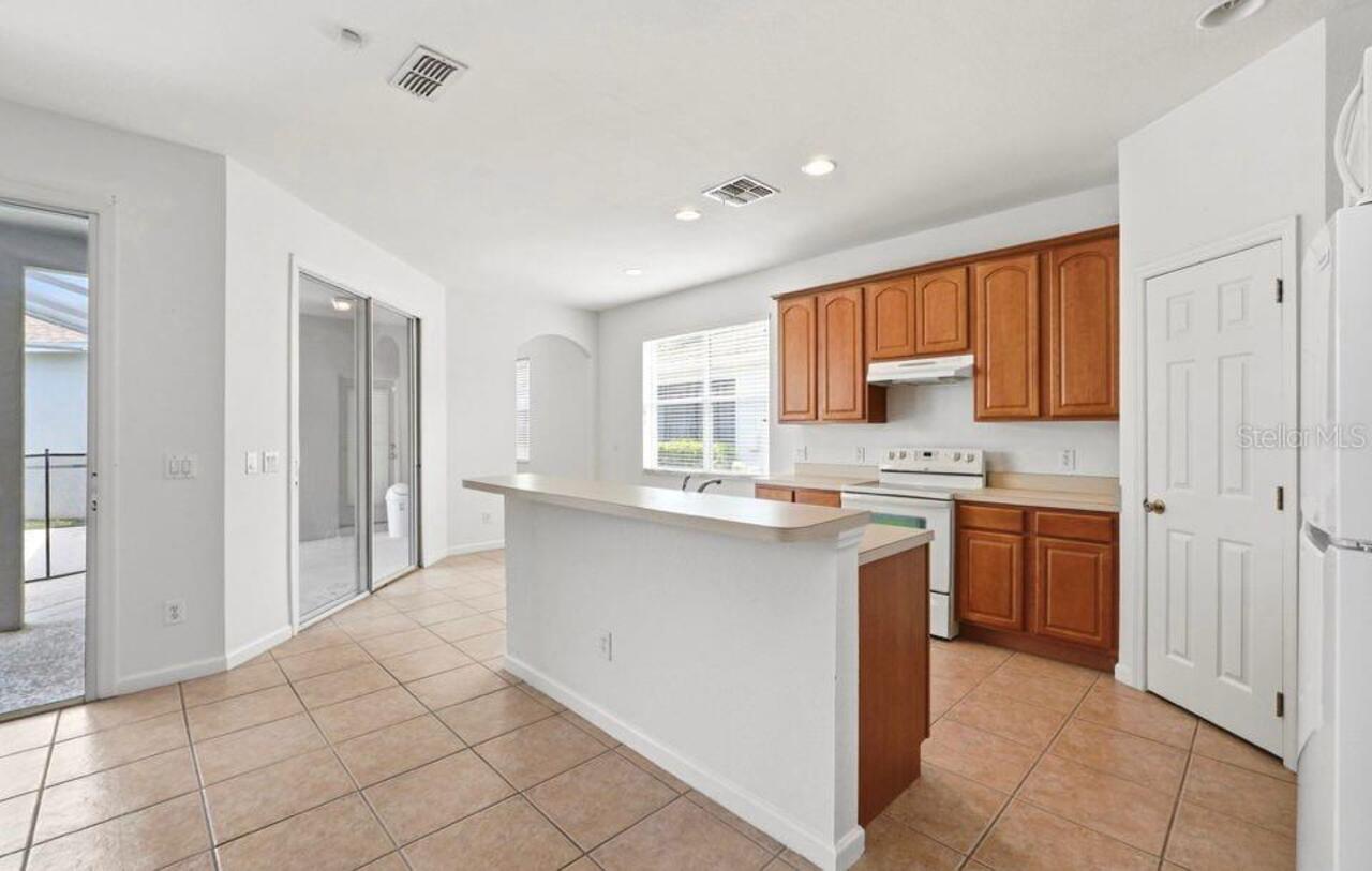 Listing Photo 6