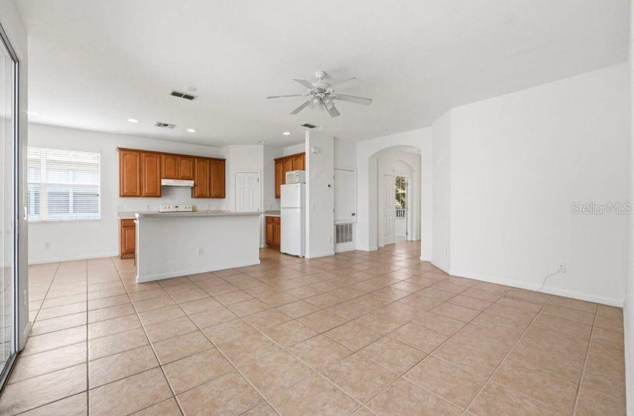 Listing Photo 9