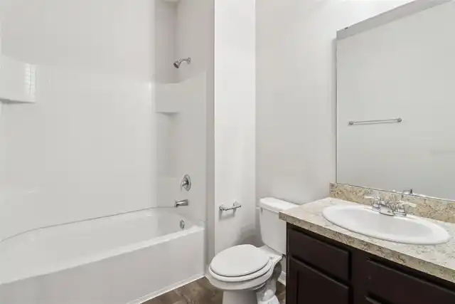 Listing Photo 21