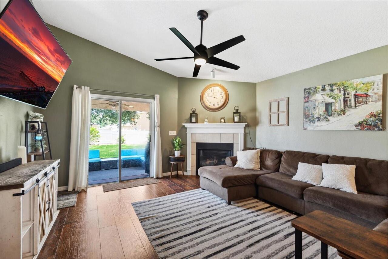 Listing Photo 8