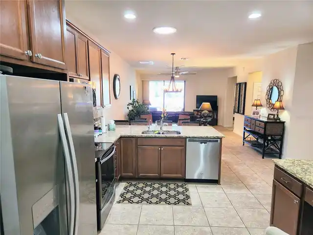 Listing Photo 7