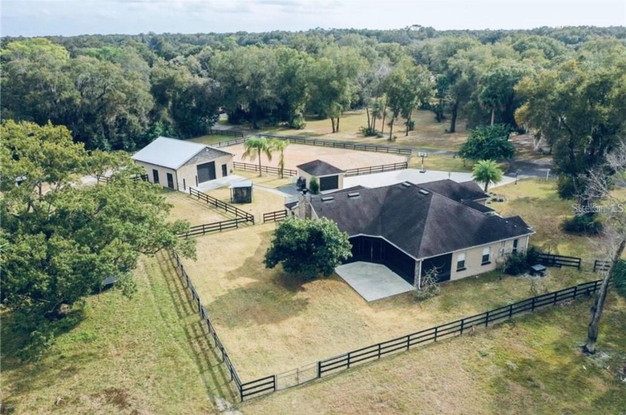 Listing Photo 6